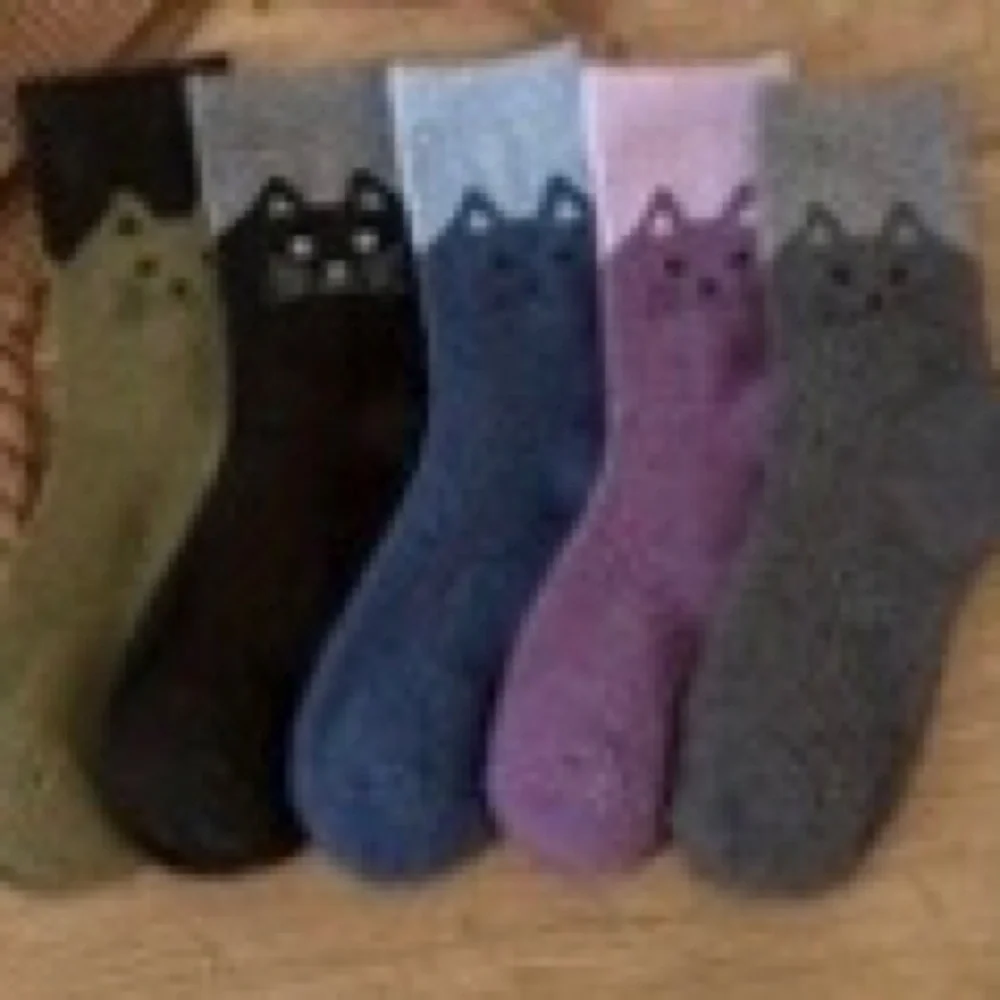 CAT SOCKS in FIVE COLORS!!!